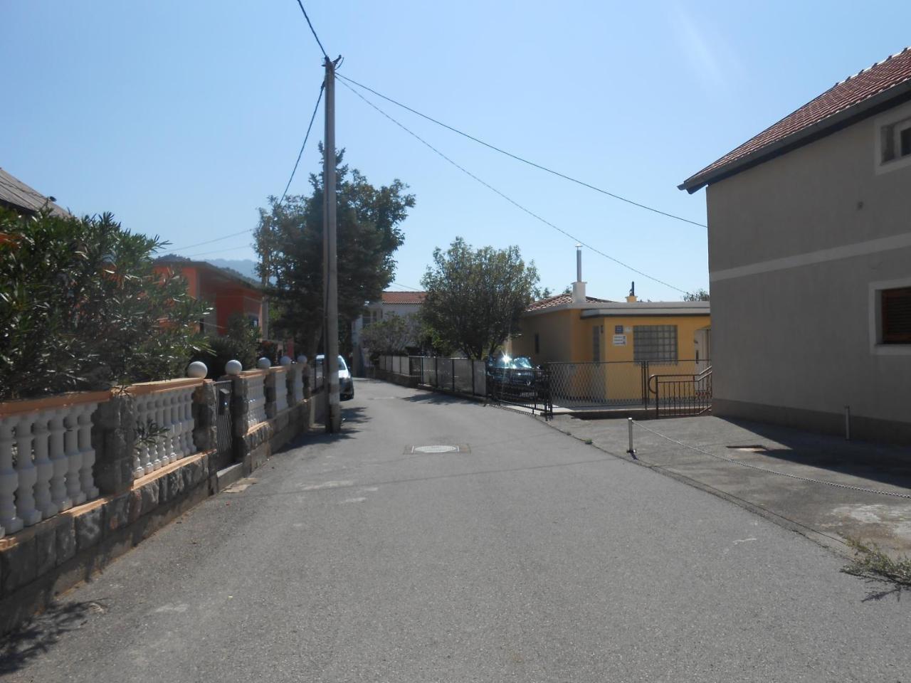 Apartman Davorka Karlobag Εξωτερικό φωτογραφία